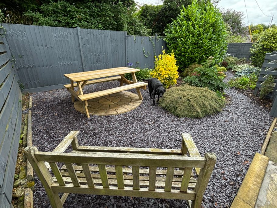 Garden Bench & Picnic Table
